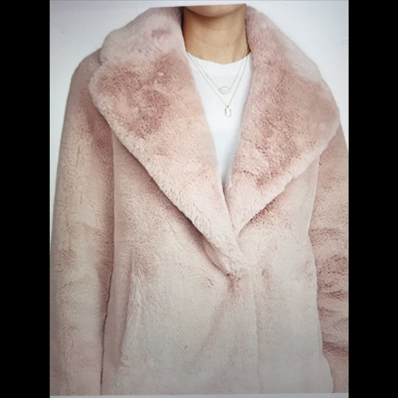 Emanuela Faux-Fur Oversized Fluffy Fur Jacket. - Picture 4 of 11